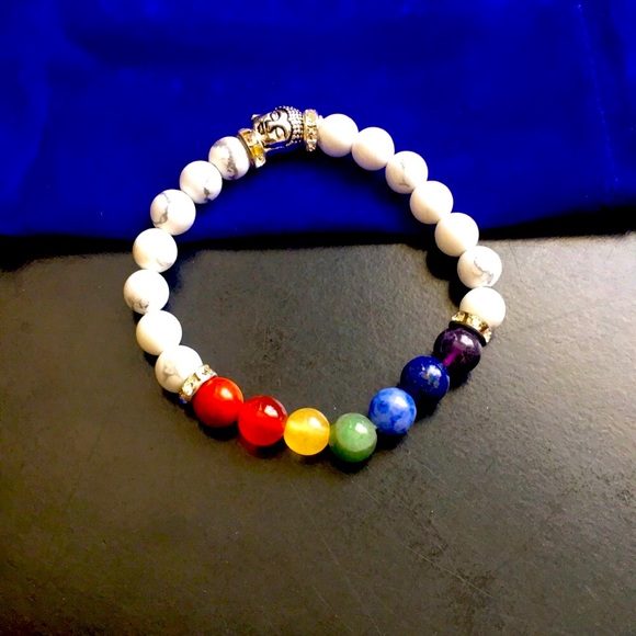 None Jewelry - NEW - Howlite 7 Chakra Bracelet